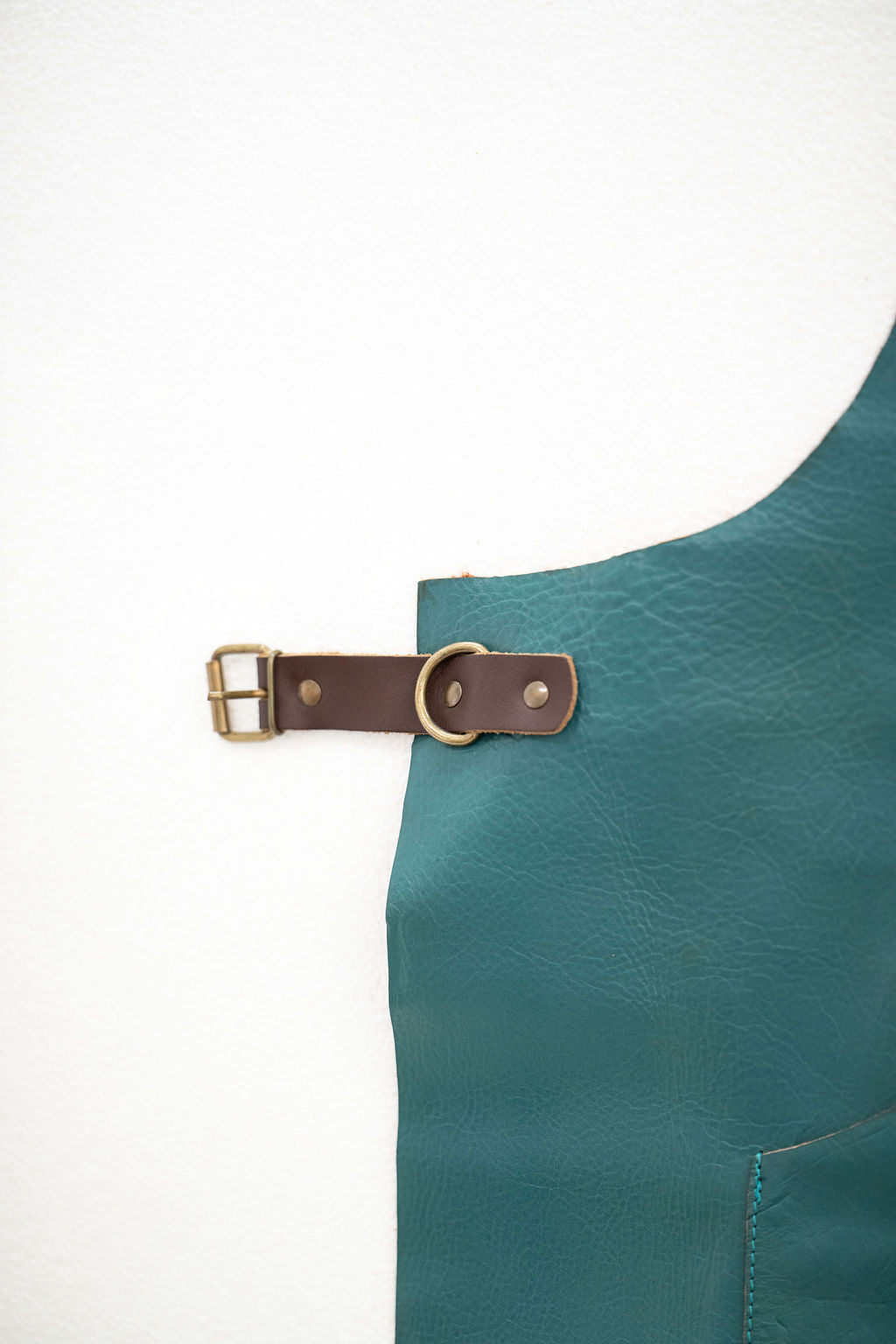 Ocean Teal Leather Apron – Signature Premium Work Apron (80×60 cm)