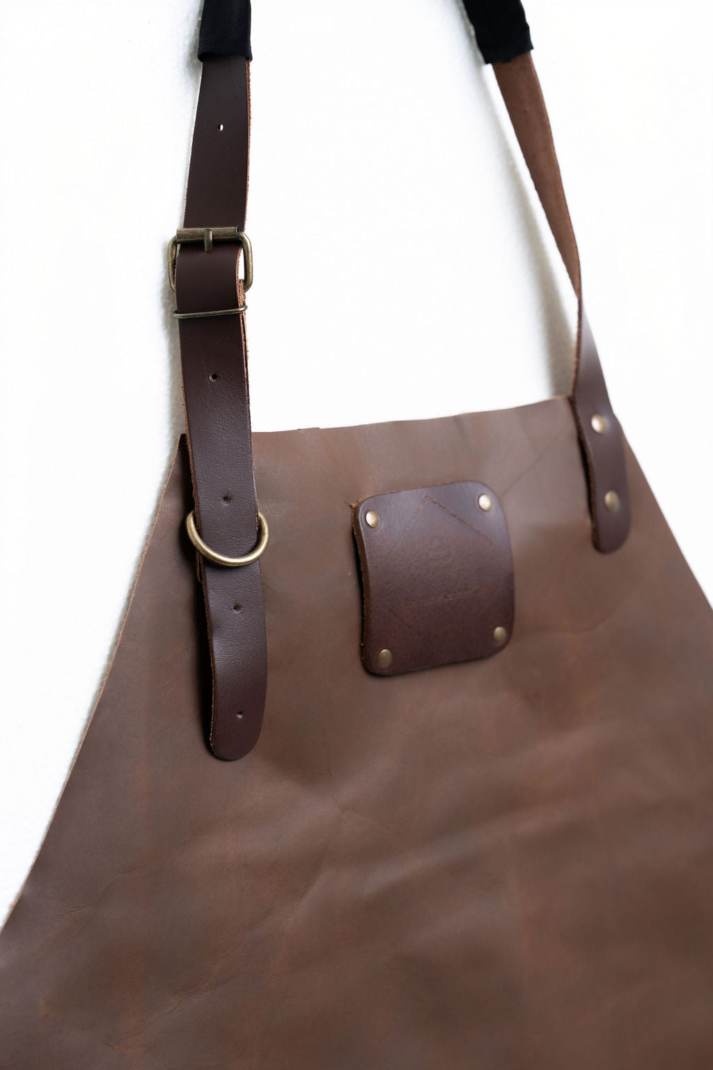 Premium Full-Length Leather Apron – Adjustable Straps (Brown)