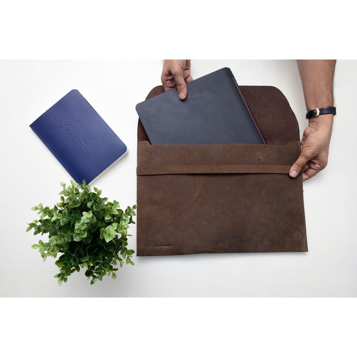 Melbourne Leather Co Handmade Genuine Leather macbook sleeve case for 12 13 15 inch macbook / vintage distressed leather macbook air 13 15 inch sleeve case - LB26