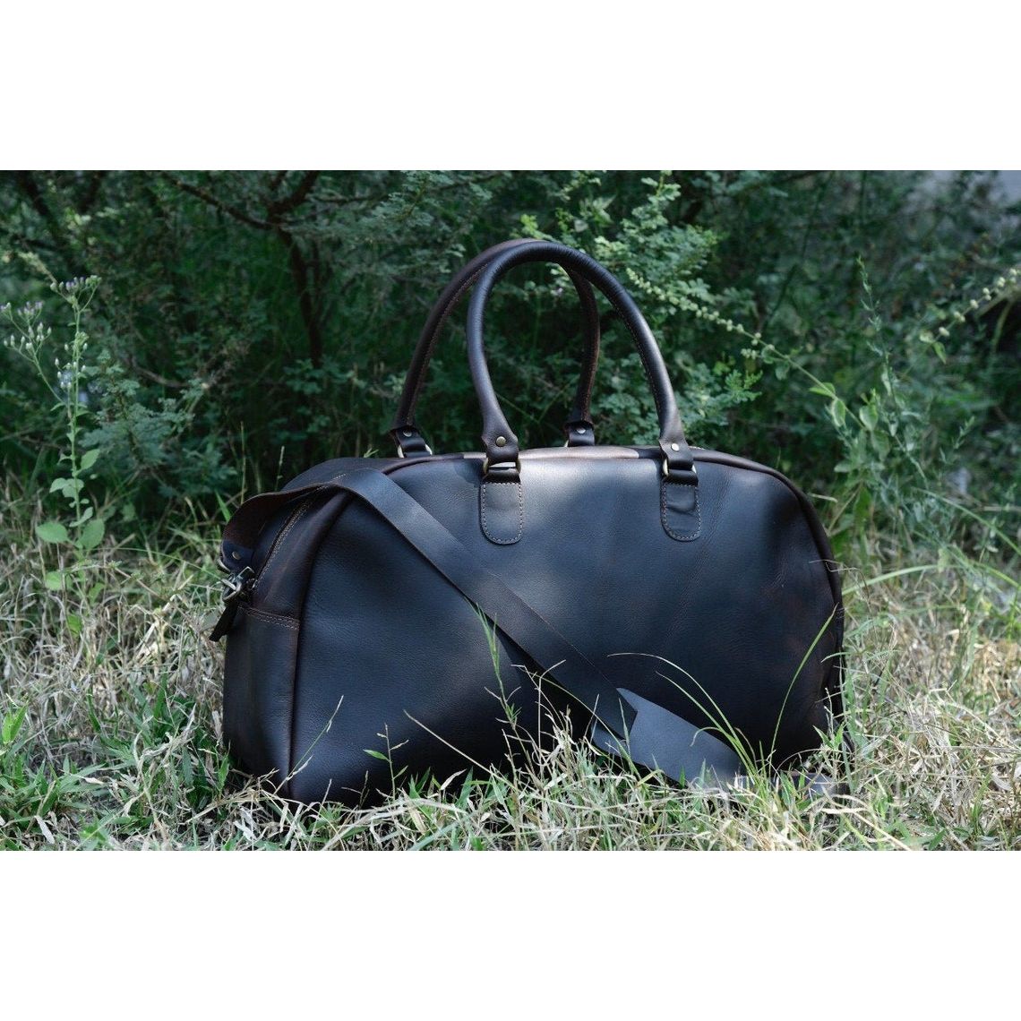 Melbourne Leather Co Leather Weekender, Duffle Bag, Leather Weekend Bag, Fathers Day Gift for Him, Overnight Bag, Vacation Duffel, Lightweight Luggage, Men - LB10