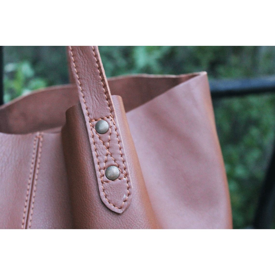 Melbourne Leather Co Leather totes,Work bag,Tote bag,Brown leather tote,Custom tote bag,Brown leather tote bag,Monogram computer bag,Ladies computer bag gift - LB25
