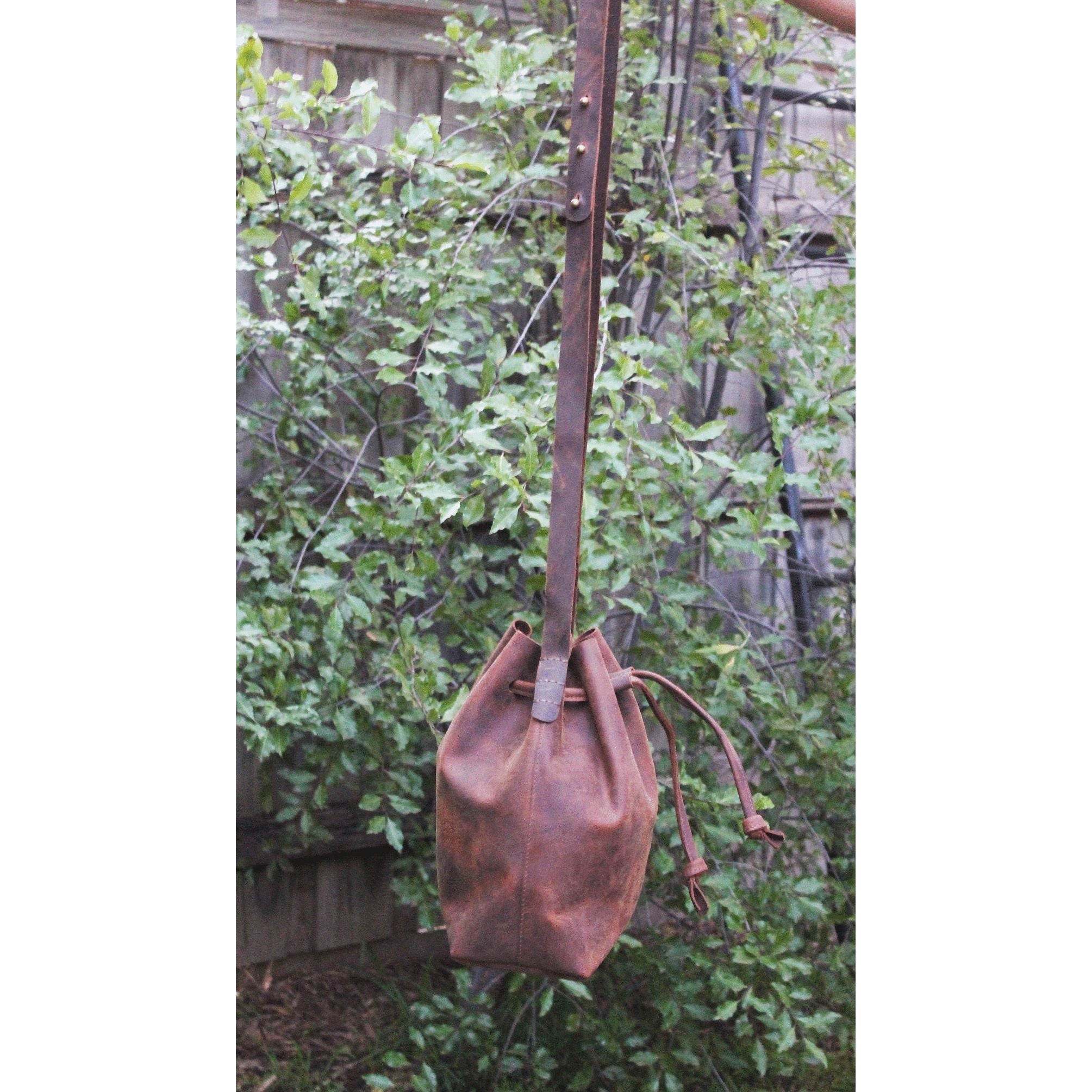 Melbourne Leather Co Genuine Tan Leather Crossbody Bag Small Leather Purse Minimalist Bag Modern Leather Wristlet Clutch Bag Crossbody Leather Tote Gift Bag - LB30