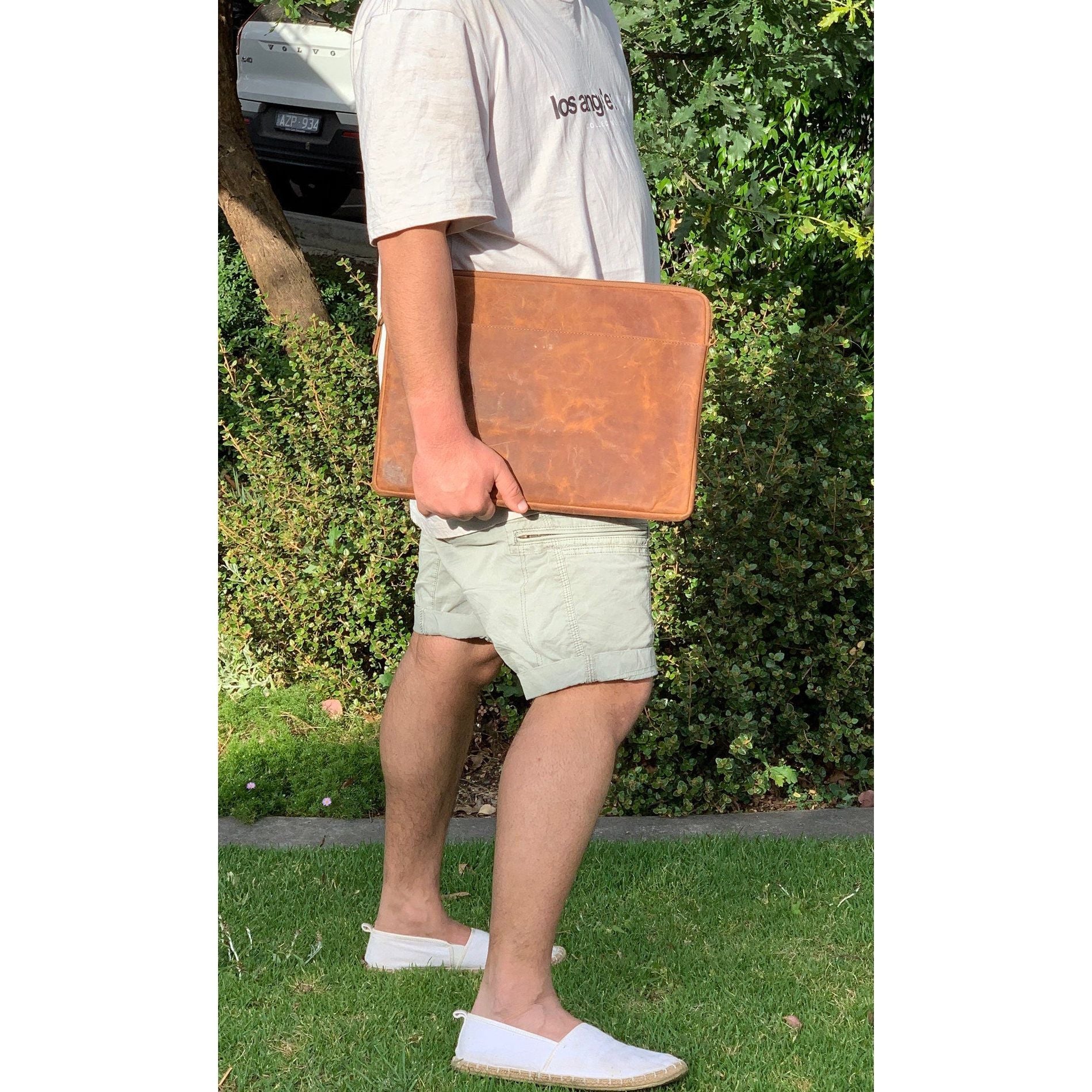 Melbourne Leather Co Handmade Genuine Leather macbook sleeve case for 12 13 15 inch macbook / Fathers day Gift for him macbook air 13 15 inch sleeve case - LB09